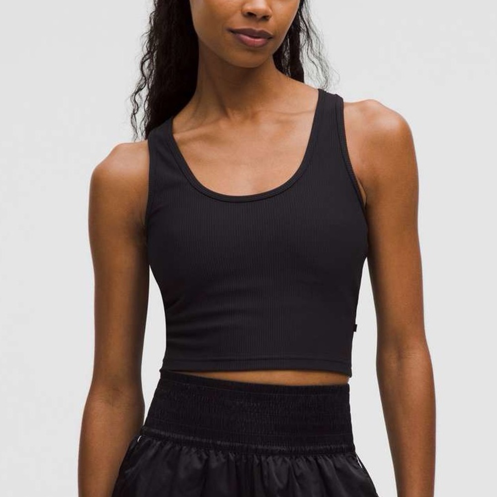 Lululemon Power Pivot Ribbed Cropped Tank Black Reversible V-Neck Womens Size 4 - Picture 2 of 5